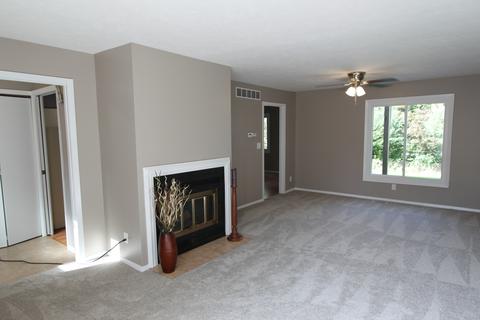 1304 Kingsridge Ct #B, Normal, IL 61761 photo 11