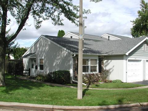 1931 Georgetown Ln, Hoffman Estates, IL 60169 photo 1