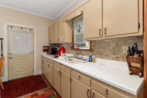401 E Columbia St, Danvers, IL 61732 photo 19