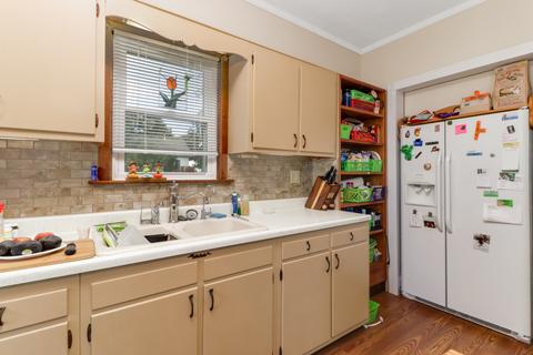 401 E Columbia St, Danvers, IL 61732 photo 17
