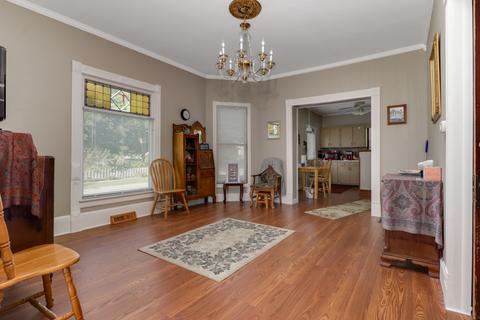 401 E Columbia St, Danvers, IL 61732 photo 6