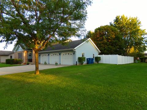 203 Scott Dr, Dwight, IL 60420 photo 24