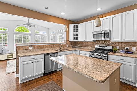2015 Stafford St, Plainfield, IL 60586 photo 12