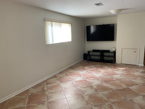 70 Lance Dr, Des Plaines, IL 60016 photo 16
