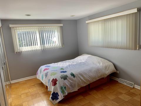 70 Lance Dr, Des Plaines, IL 60016 photo 11