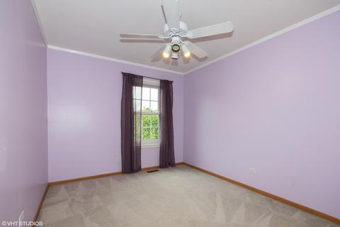 5911 Emerald Pointe Dr, Plainfield, IL 60586 photo 9