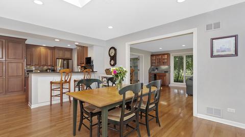 1227 Jackson Ave, River Forest, IL 60305 photo 4