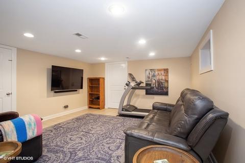 7 Rob Rd, Mount Prospect, IL 60056 photo 21