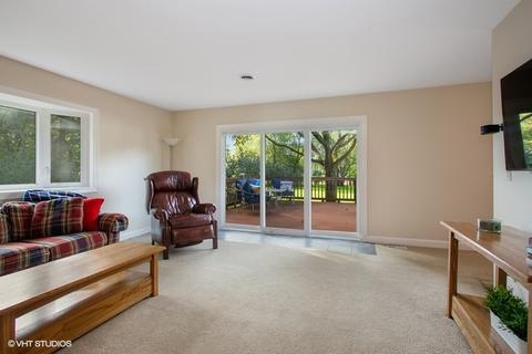 7 Rob Rd, Mount Prospect, IL 60056 photo 11