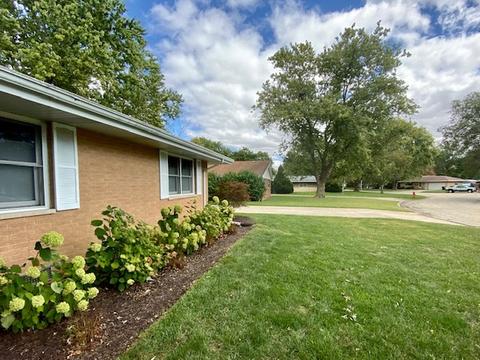 801 Morningside Dr, Rantoul, IL 61866 photo 4