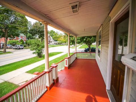 403 Raymond St, Elgin, IL 60120 photo 10