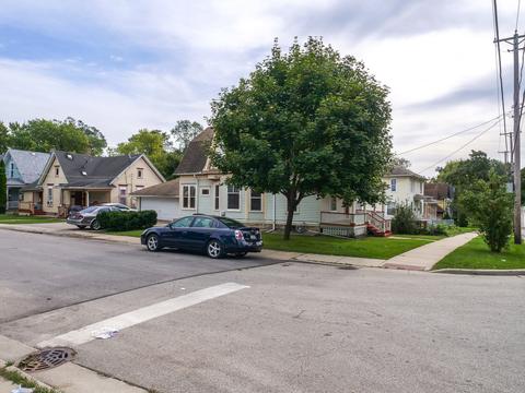 403 Raymond St, Elgin, IL 60120 photo 8