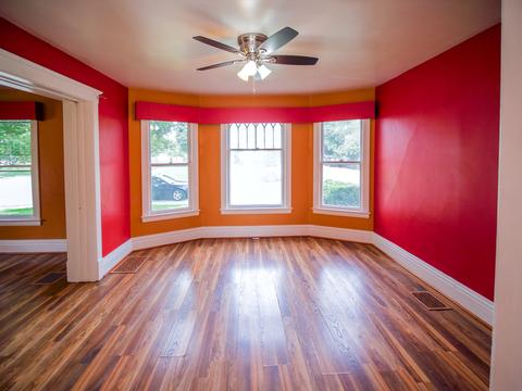 403 Raymond St, Elgin, IL 60120 photo 16