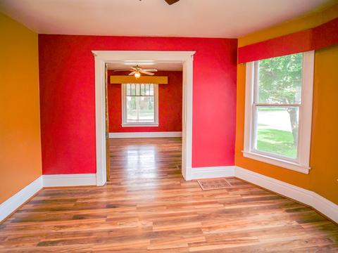 403 Raymond St, Elgin, IL 60120 photo 15
