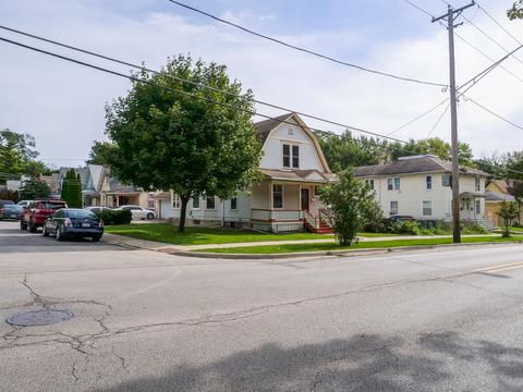 403 Raymond St, Elgin, IL 60120 photo 5