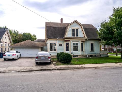 403 Raymond St, Elgin, IL 60120 photo 7