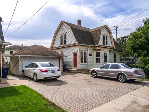 403 Raymond St, Elgin, IL 60120 photo 9