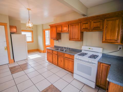 403 Raymond St, Elgin, IL 60120 photo 21