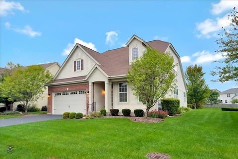 808 Colchester Dr, Oswego, IL 60543 photo 3