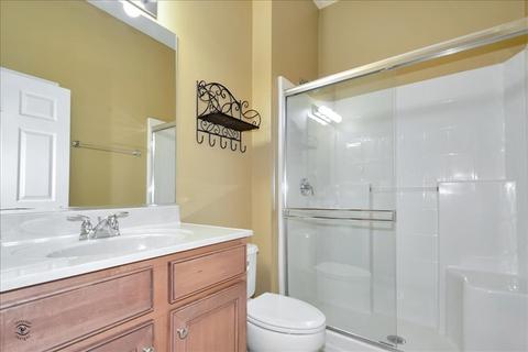 808 Colchester Dr, Oswego, IL 60543 photo 23
