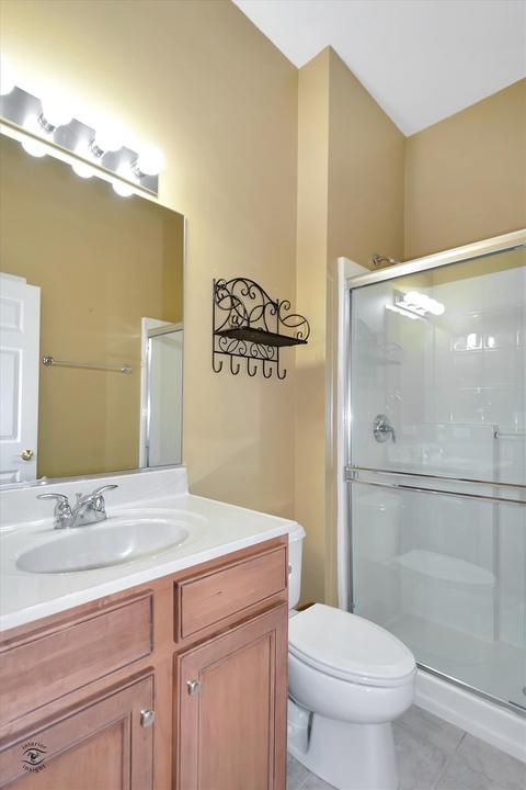808 Colchester Dr, Oswego, IL 60543 photo 24