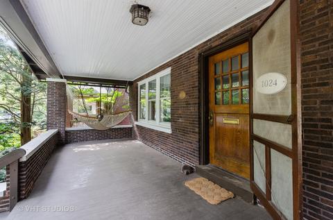 1024 Maple Ave, Evanston, IL 60202 photo 2