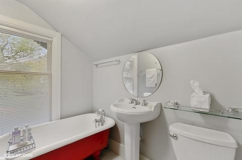 1024 Maple Ave, Evanston, IL 60202 photo 24
