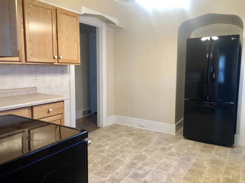 136 Riverview Dr, Ottawa, IL 61350 photo 5