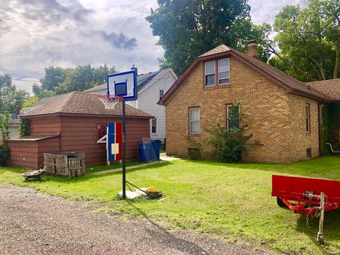 136 Riverview Dr, Ottawa, IL 61350 photo 3