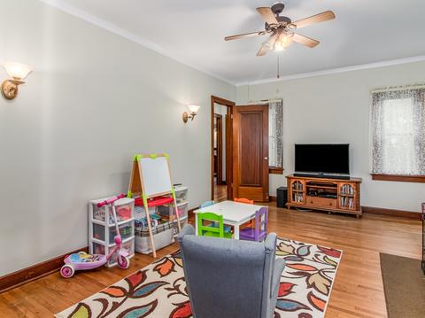 1003 Larkin Ave, Elgin, IL 60123 photo 17