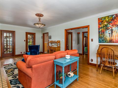 1003 Larkin Ave, Elgin, IL 60123 photo 5