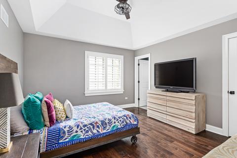 714 S Wright St, Naperville, IL 60540 photo 23