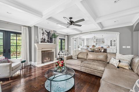 714 S Wright St, Naperville, IL 60540 photo 4