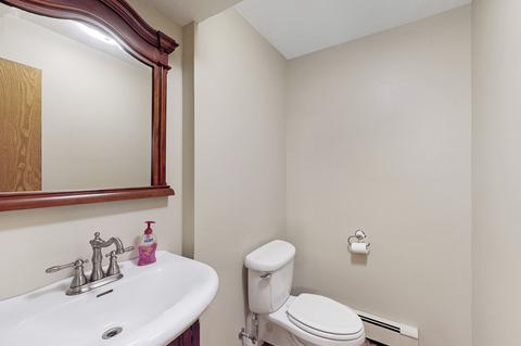 1528 Maple Ln, Elgin, IL 60123 photo 12