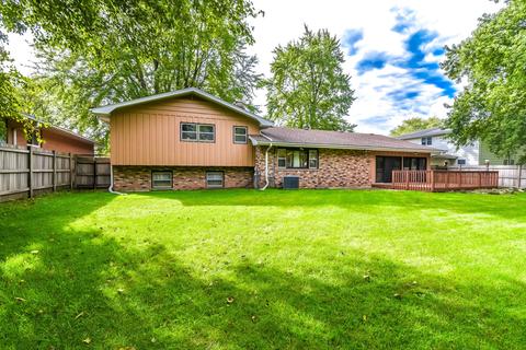 1528 Maple Ln, Elgin, IL 60123 photo 31