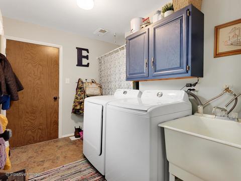 1151 Kent Ct, Wheaton, IL 60189 photo 16