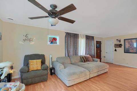 14601 Spaulding Ave, Midlothian, IL 60445 photo 5