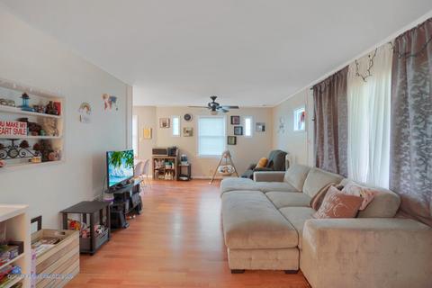 14601 Spaulding Ave, Midlothian, IL 60445 photo 4