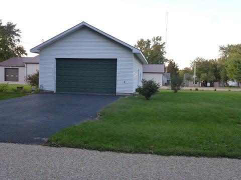 510 High St, Weldon, IL 61882 photo 21