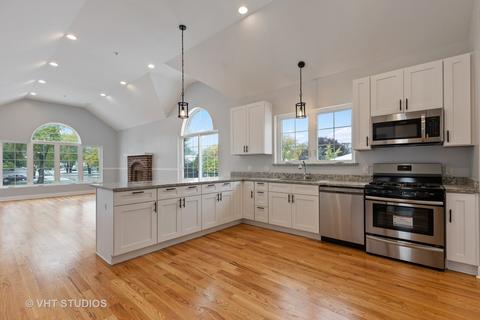 7601 S Oketo Ave, Bridgeview, IL 60455 photo 3