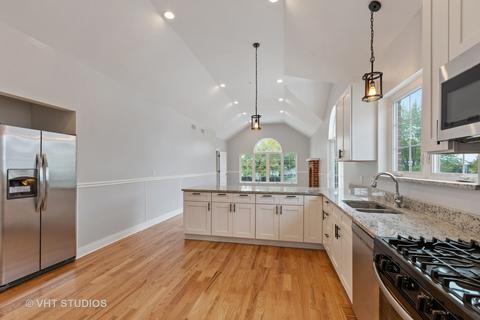 7601 S Oketo Ave, Bridgeview, IL 60455 photo 4