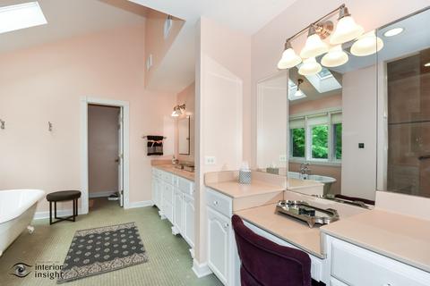 814 Becker Rd, Glenview, IL 60025 photo 15