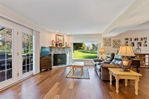 1860 Golf View Dr, Bartlett, IL 60103 photo 3