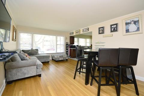 637 Dodge Ave, Evanston, IL 60202 photo 3
