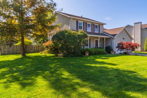 815 Landau Ln, Normal, IL 61761 photo 2