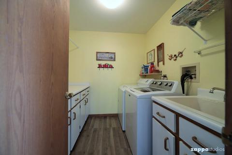 868 Kingston Ln, Bartlett, IL 60103 photo 14