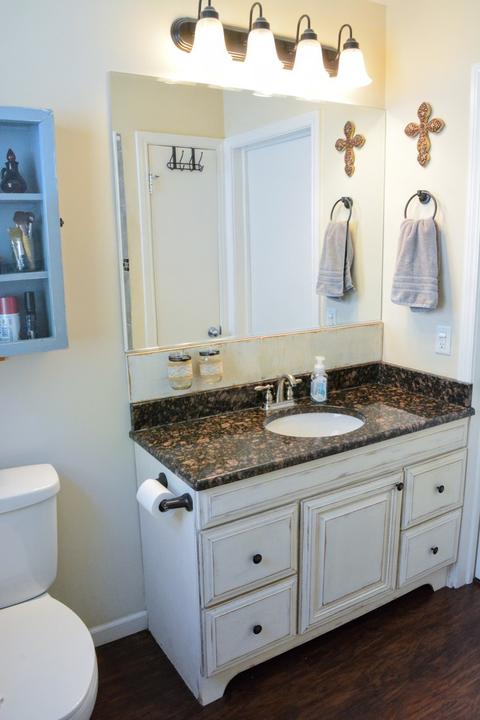 930 E Algonquin Rd, Des Plaines, IL 60016 photo 14