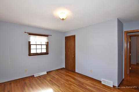 150 Alschuler Dr, Aurora, IL 60506 photo 24