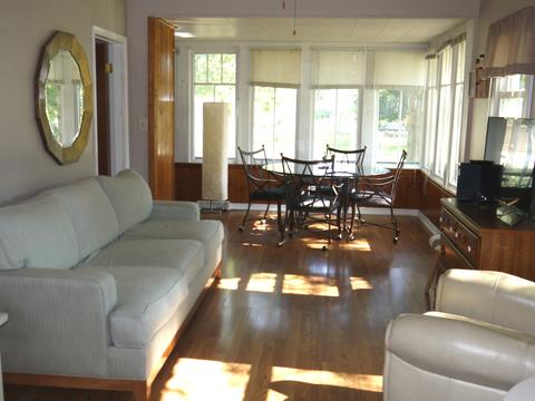 2505 S Scheid Ln, Mchenry, IL 60051 photo 5
