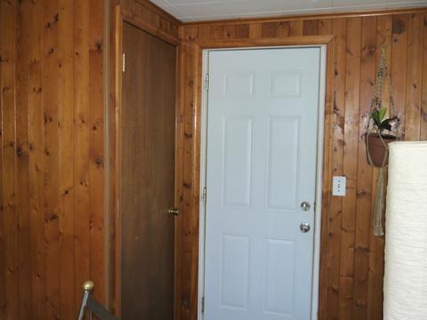 2505 S Scheid Ln, Mchenry, IL 60051 photo 17